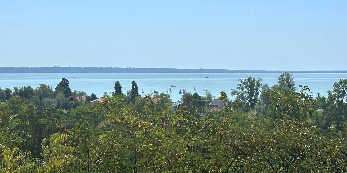Balatonkenesei Emlékliget