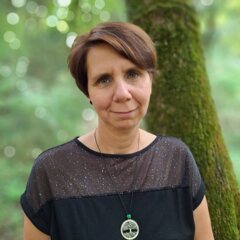 Ládonyi Gabriella, az Agostyáni Emlékerdő helyszíni kapcsolattartója